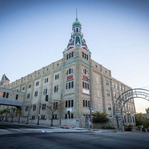 Golda Meir School building exterior
