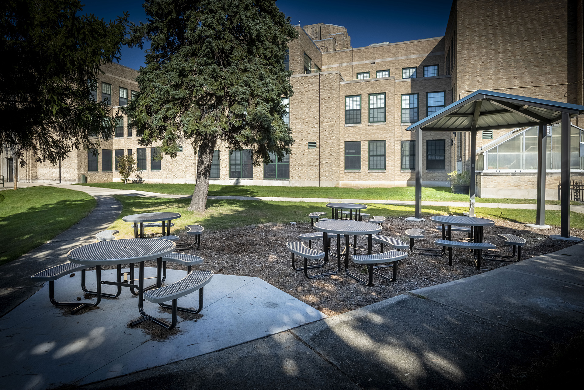 Rufus King International High School outdoor classroom